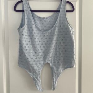 Abound tie crop top